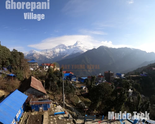 Trekking in nepal muldai view point ghorepani village