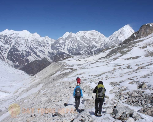  Days Manaslu Circuit Larkey Pass Trek Picture Itinerary Trip Cost ()