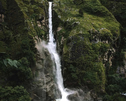 Annapurna Circuit Thorong La Pass Trek Nepal ()