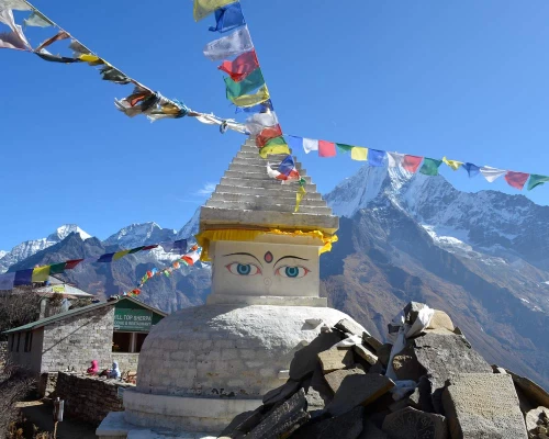 Everest Base Camp Trek Gokyo Valley Buddhist Route